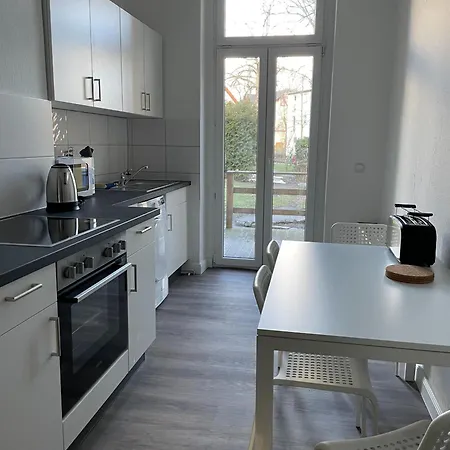 3 Fuer 4 Personen - Grosse Dachterrasse بريمين